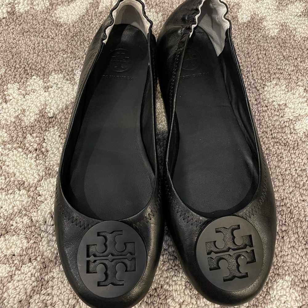 Tory Burch flats